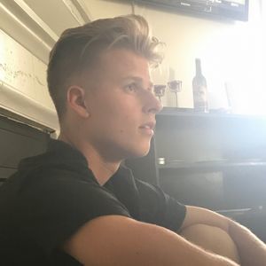 Meet your Posher, Dayton